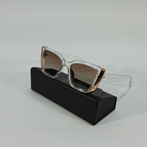 عینک آفتابی زنانه لویی ویتون کد018