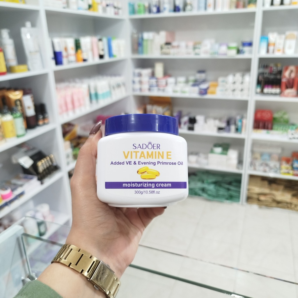 کرم ویتامین E سادور(اصل)