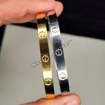 بنگل کارتیر زنانه دستبند کارتیر زنانه