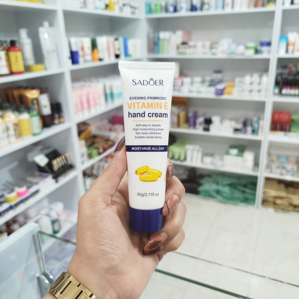 کرم دست ویتامین E سادور(اصل)
