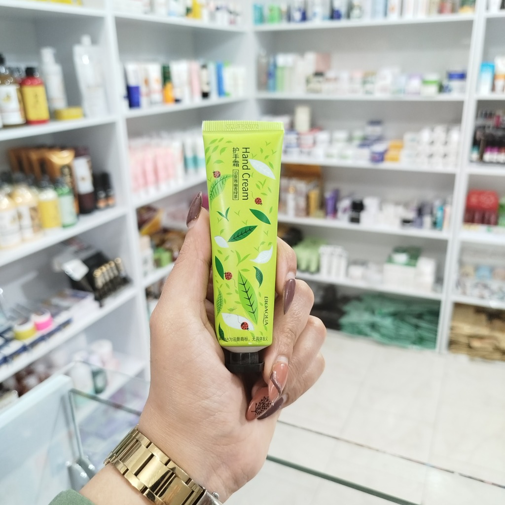 کرم دست چای سبز بیوآکوا(اصل)