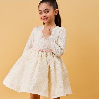پیراهن Angel سفید  ،فقط سایز 6-7سال موجود
