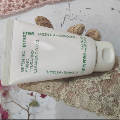 فوم شست‌وشوی آبرسان اینیسفری 80 میل  Innisfree Green Tea Amino Hydrating Cleansing Foam