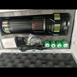 چراغ قوه پلیسی اسمال سان مدل zy-t601 جعبه آلومینیومی