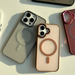 قاب آیفون مگسیف مات دور لنز متال🔮