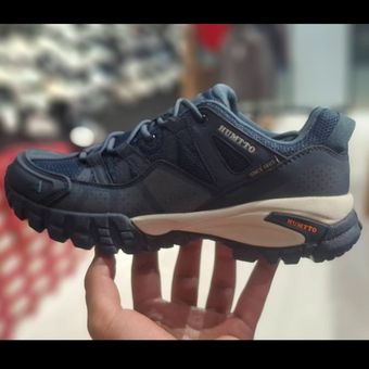 Humtto 110609b-9