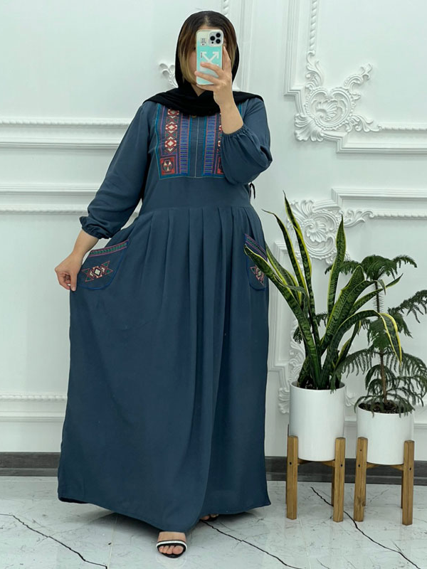 طرح:** گلدوزی‌شده + رنگبندی زیبا