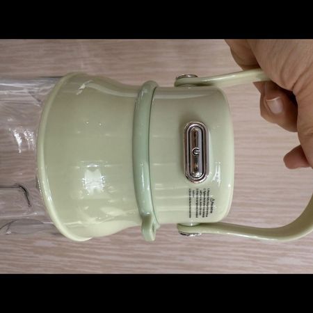 مخلوط‌کن و آبمیوه‌گیری قابل حمل VyVyLabs مدل VitaMix