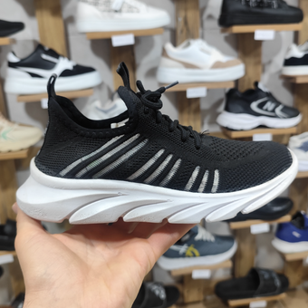 کفش جورابی مشکی