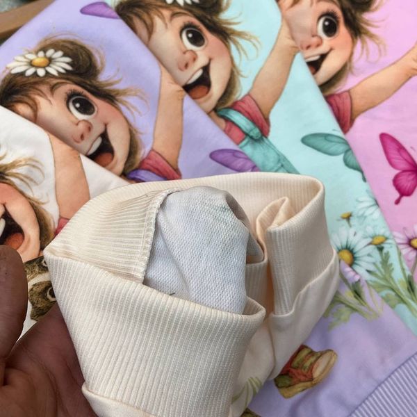 بلوز تک دخترانه آستین فینگردار دخترک خندان سایز 45 تا 60