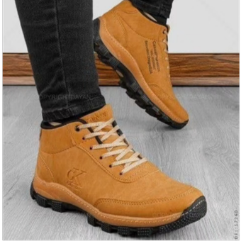 نیم بوت کالوین کلین CK زیره یخ شکن در دو رنگ مشکی و قهوه ای