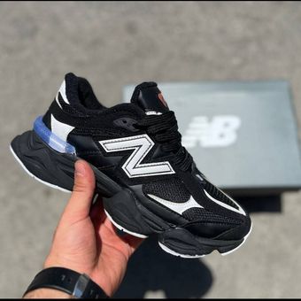 نیوبالانس 9060 مشکی سفید کیفیت عالی