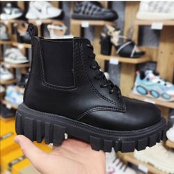 نیم بوت ساق کوتاه زنانه دو طرف کشی بند دار