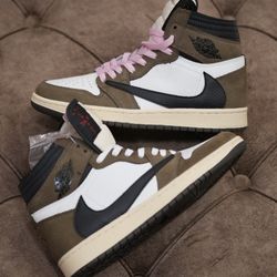 نایکی جردن 1 ترویس اسکات ساقدار دارک موکا || Nike Jordan 1 Travis scott 1 High OG Dark Mocha