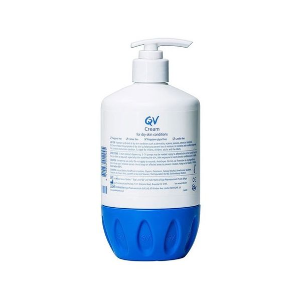 م مرطوب کننده پوست حساس پمپی کیو وی moisturising cream for sensitive skin