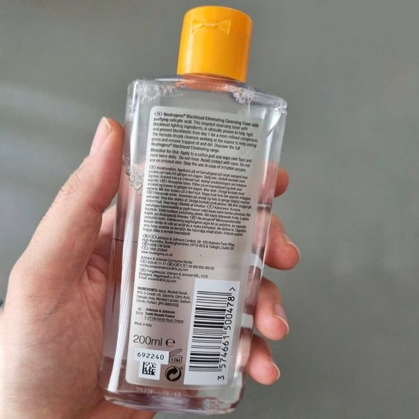 نوتروژینا ، تونر ضد جوش