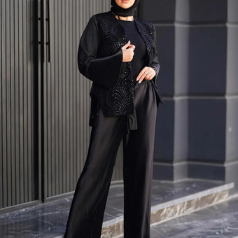 ست ملکه پلیسه