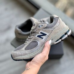 کتونی نیوبالانس 2002 طوسی - Nb 2002 grey