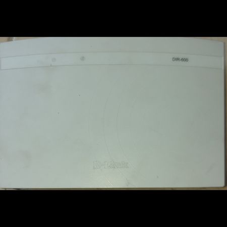 مودم روتر بی‌سیم دی-لینک مدل DIR-600 (استوک)