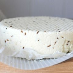 پنیر محلی گاو با زیره