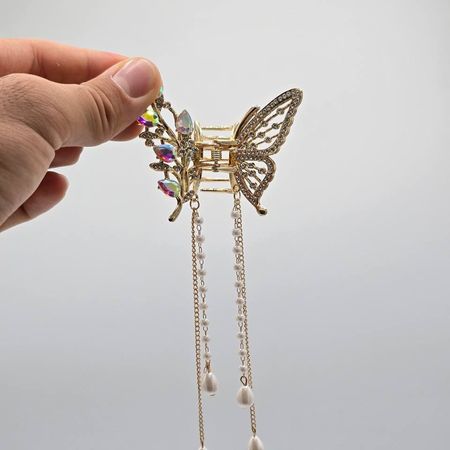 کلیپس آویزدار مجلسی مدل پروانه با رنگ ثابت