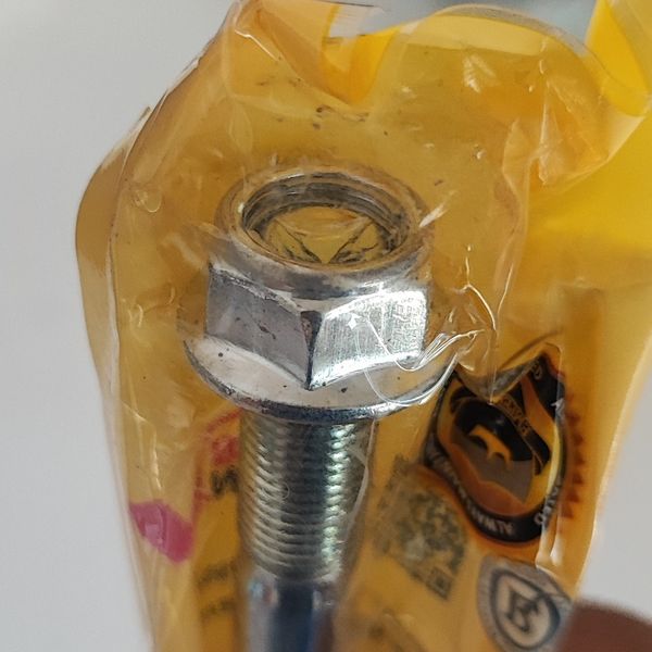 میل چرخ عقب موتور سیکلت