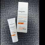 فلوئید ضد آفتاب بی رنگ مارگریت با SPF50 چرب و خشک