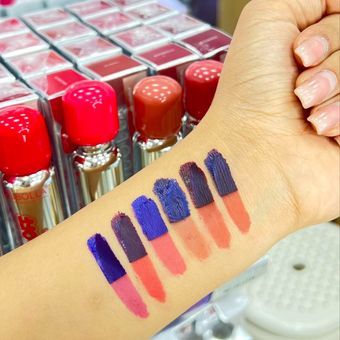 پیلاف لب (رژ استخری)