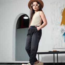 شلوار جین مام فیت 108