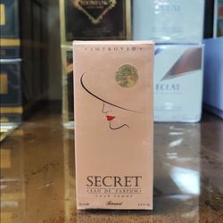 ادکلن زنانه سکرت (Secret) 75 میل