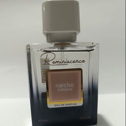 ادوپرفیوم زنانه رمینیسنس مدل Narciso Rodriguez