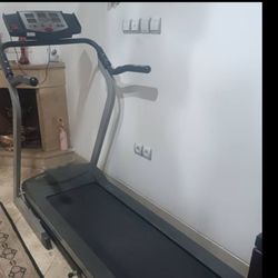تردمیل Life Gear لایف‌گیر؛ تمیز و سالم، مناسب استفاده خانگی
