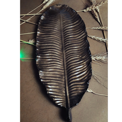 استند برگ پتینه