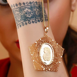 گردنبند رومانتویی رخ