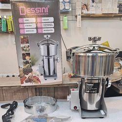 آسیاب صنعتی 2500 گرمی دسینی