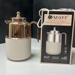 فلاسک (1 لیتر) شیشه صورتی مارک Mixeff رنگ نیم تنه طلایی رنگ وانیلی