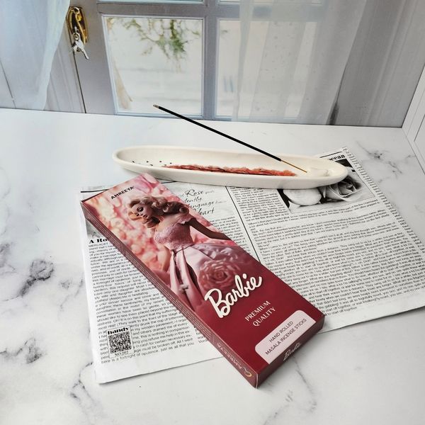 عود دست ساز هندی رایحه ی باربی برند آمریا