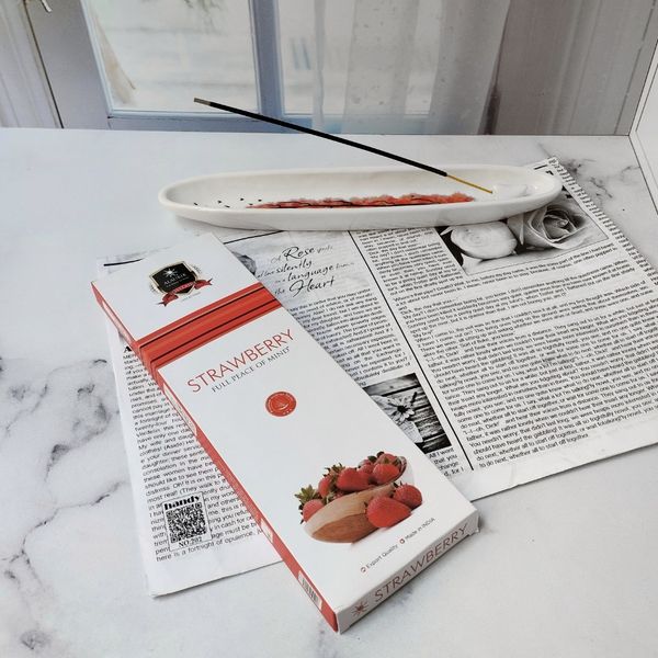 عود دست ساز هندی رایحه توت فرنگی برند آلااوکیک