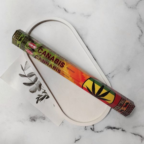 عود شرکتی رایحه کانابیس برند هم