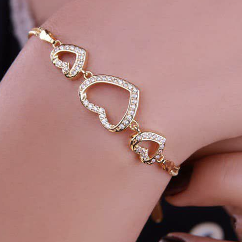 دستبند شیک طرح قلب رنگ ثابت