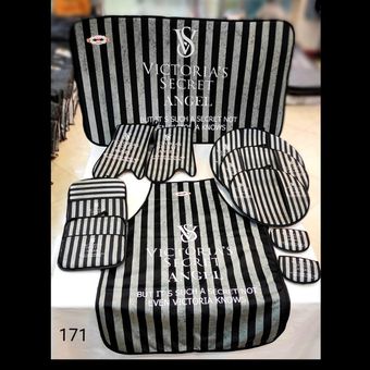 سرویس 11 پارچه چاپی کارما هوم مدل خطی مشکی
