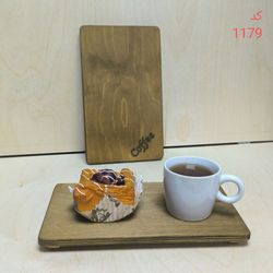 تخت سرو پایه دار کافی