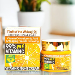 کرم شب ویتامین سی + هیالورونیک اسید (ضد پیری و ضد کک و مک)