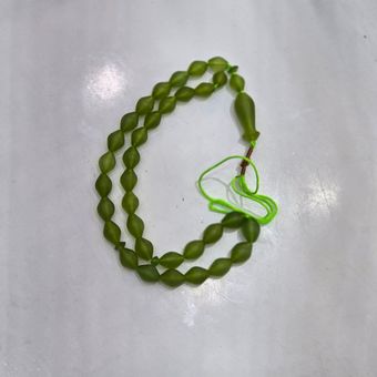 تسبیح شاه مقصود طبیعی 33 مهره سبز سیدی