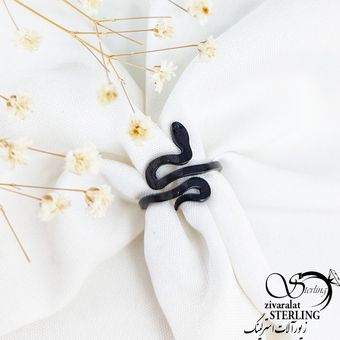 انگشتر مشکی طرح ماری برند استیل کد 11034