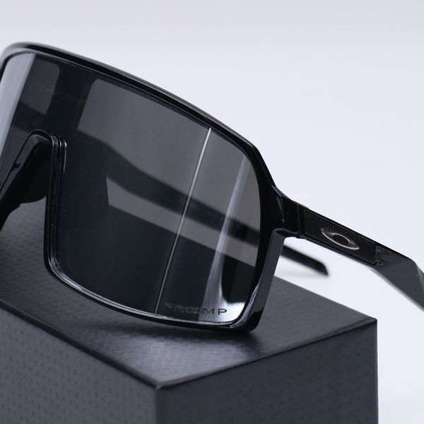 عینک از برند OAKLEY کد 181450