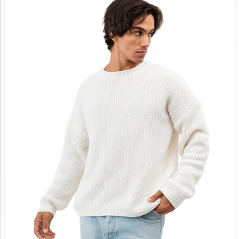 پلیور بافت یقه گرد سفید شیک فری سایز مناسب برای L و XL