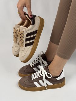 کتونی آدیداس شیکو 1275