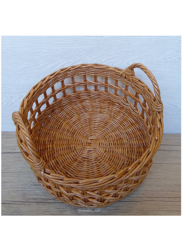 سبد میوه حصیری استودیو راح