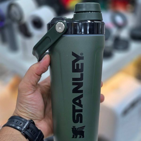 بطری شیکر باشگاهی برند Stanley اورجینال